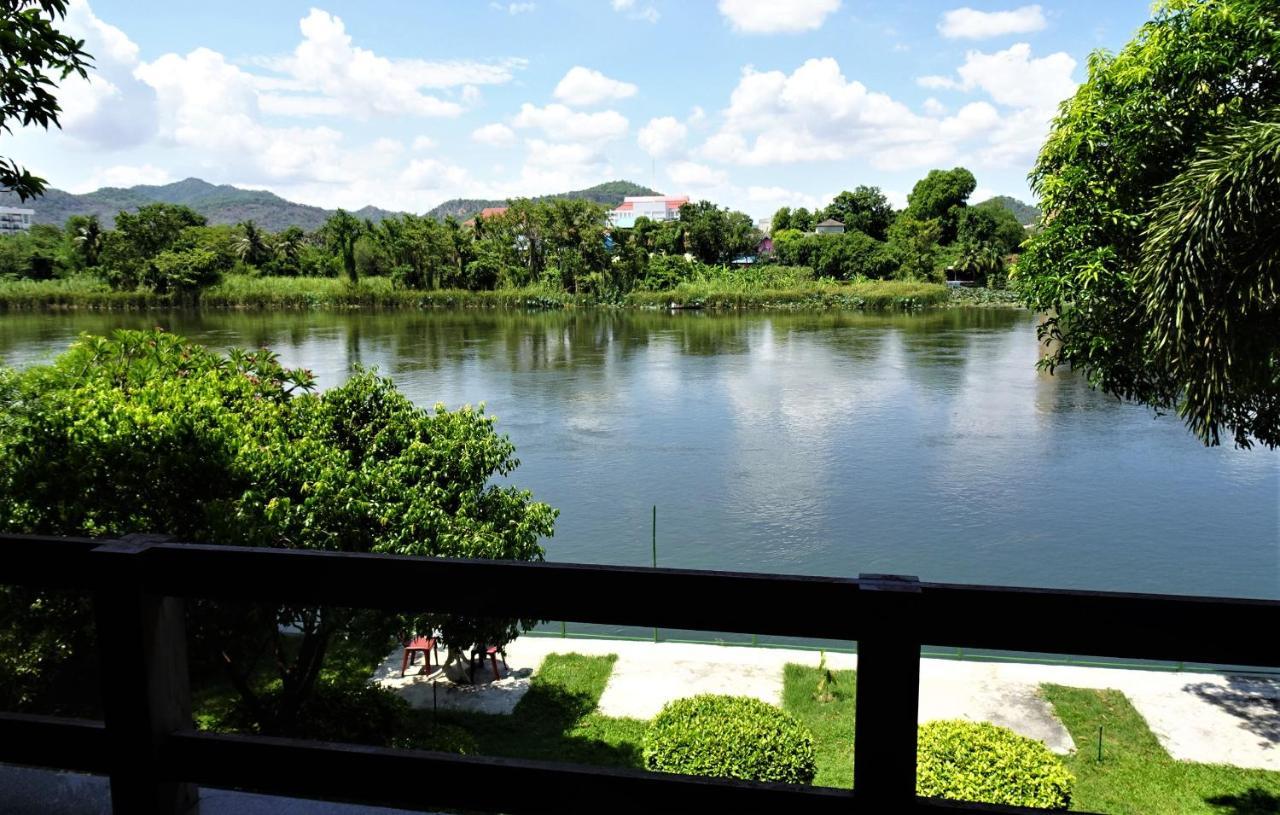 West Wonder Riverside Resort Kanchanaburi Buitenkant foto